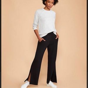 Lou & Grey Signature Softblend Wide Leg Sweatpants - Color Grey
